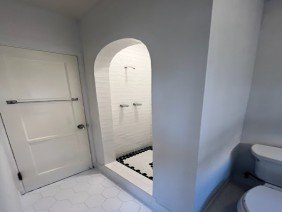 Custom Made Remodeling - Photo 3