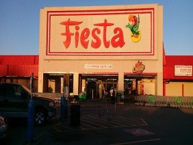 Fiesta Mart #8 - Photo 6