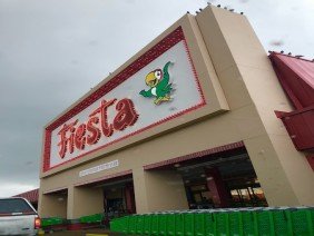 Fiesta Mart #8 - Photo 5