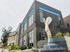 Hutton - Photo 3