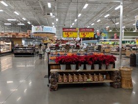 H-E-B - Photo 4
