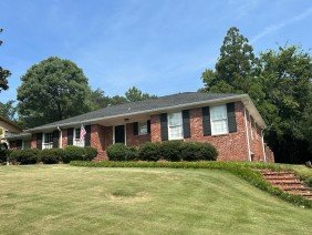 Jones Roofing & Construction - Photo 1