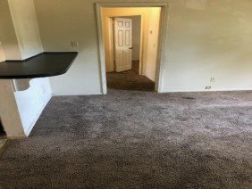 In and Out Flooring - Photo 7