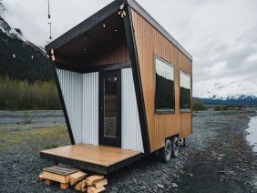 Design North Supply - Photo 3