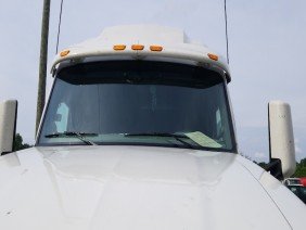 Jerry's Auto Glass - Photo 1