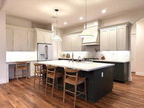 Builders Flooring & Design LLC - Photo 3