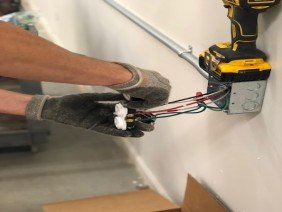 Daylight Electric LLC - Photo 1