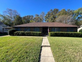 Guyette Roofing and Construction - Photo -1