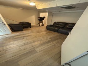 In and Out Flooring - Photo 4