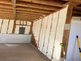B W insulation - Photo 1