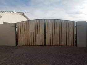 Munoz Custom Fence, INC - Photo 3
