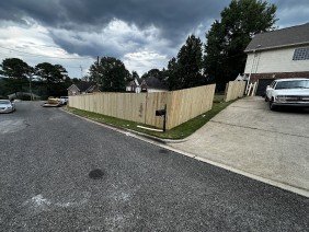 Fencing Unlimited - Photo 1