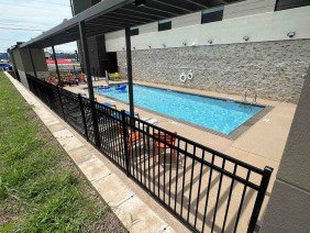 Fencing Unlimited - Photo 4