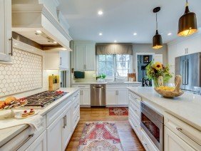 Beth Singletary Interiors - Photo 3