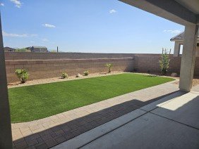 Desert Valley Landscaping - Photo 4