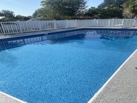 Blue Water Pool Service - Photo 0