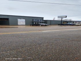Best Glass Co, Inc - Photo 2