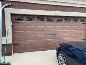 Smokey's Garage Door - Photo 3