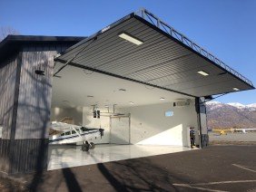 Powerlift Hydraulic Doors of Alaska - Photo -1