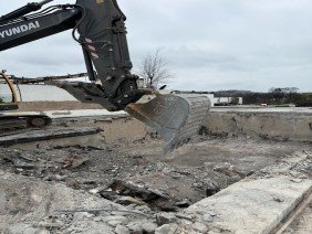 Demolition Services Van Nuys, CA - Demo Leaders - Photo 2