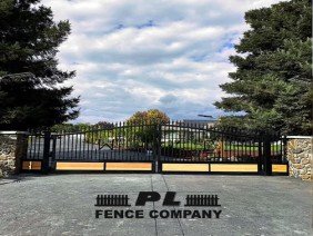 PL FENCE COMPANY, Inc. - Photo 4