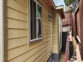 Jireh professional siding installation - Photo 3