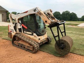 Oak Leaf Lawn & Landscape, Inc. - Photo 2