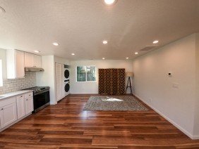 Hauser ADU - Photo -1