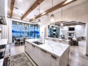 Zbranek & Holt Custom Homes - Photo 5