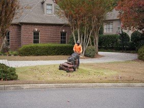 Quality Creative Landscaping - Photo 1
