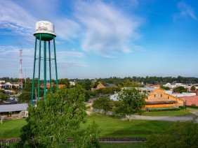 Diamond Shores, LLC - Photo 3