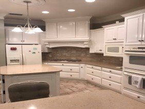 Hayes Painting - Photo 1