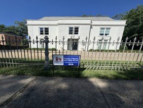 Hayes Painting - Photo 0