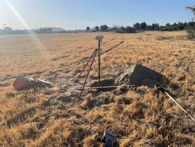 Figueroa Surveying, Inc. - Photo 1