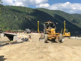 Versatile Industries - Photo 0