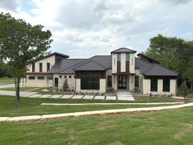 Build Paragon Construction - Photo 1