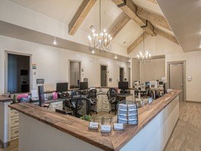 SK Architecture + Interiors - Photo 3