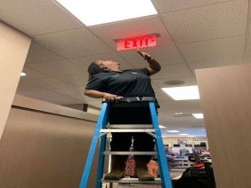 Brown's Electrical Contractors - Photo -1