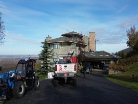 Reds Roofing & Renovations LLC - Photo 0
