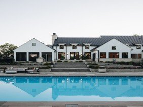 Amy Storm and Company - Photo -1