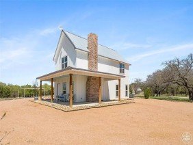 Tunnell Construction - Photo 3