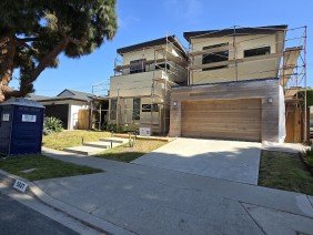 Build And Decor Construction - Photo 5