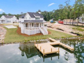 Holland Homes - Photo 4