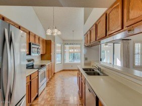 Mission Hardwood Floor Company - Photo 1