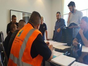 ROC ELECTRIC - Photo 1