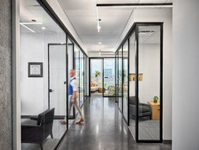 HASTINGS Architecture - Photo 3