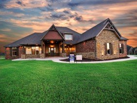 Hill's Land & Construction - Photo 4