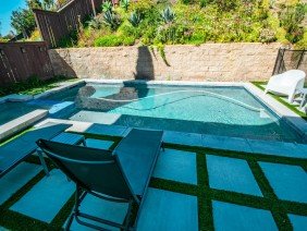 Oasis Pool Builders - Photo -1