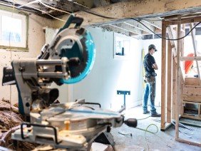 Lamont Bros. Design & Construction - Photo 0