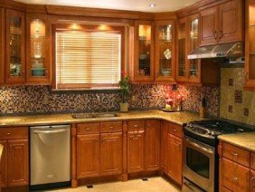 Della Floors & Construction - Photo 2